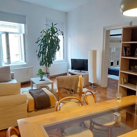 Zagreb Central 2Br + Parking Екстер'єр фото