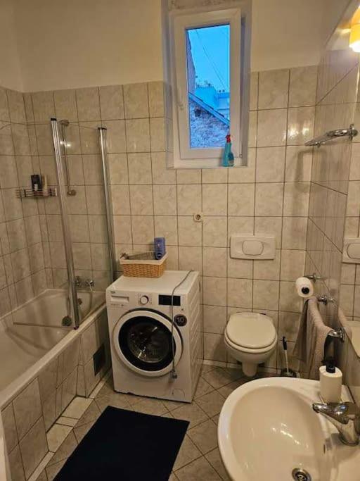 Zagreb Central 2Br + Parking Екстер'єр фото